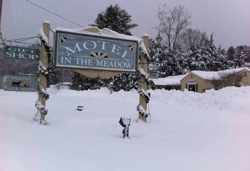 Motel In The Meadow Chester Экстерьер фото